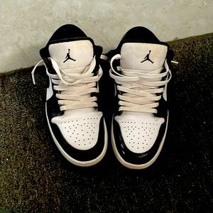 Air Jordan 1 Low G